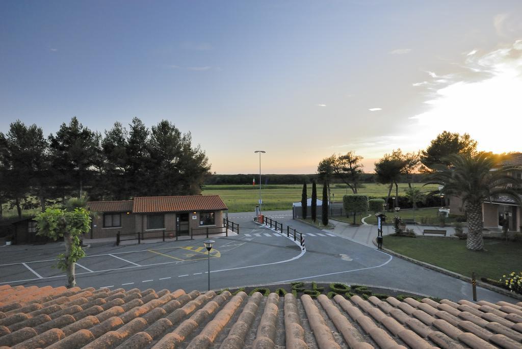 Villaggio Turistico La Cecinella Marina di Cecina Kültér fotó