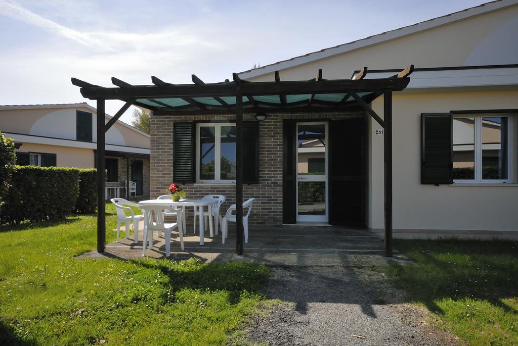 Villaggio Turistico La Cecinella Marina di Cecina Kültér fotó