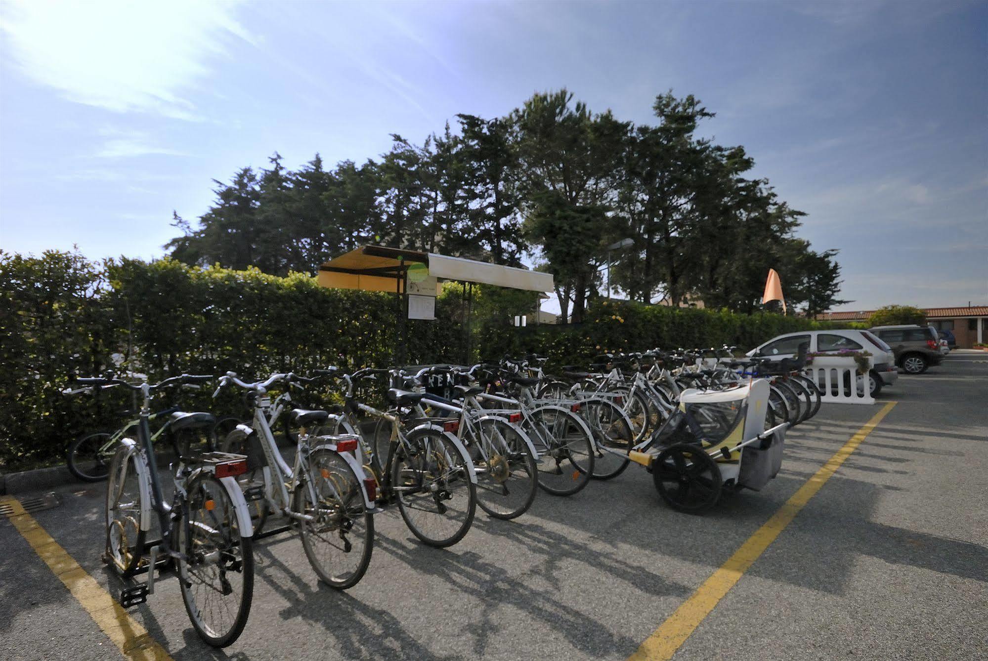 Villaggio Turistico La Cecinella Marina di Cecina Kültér fotó