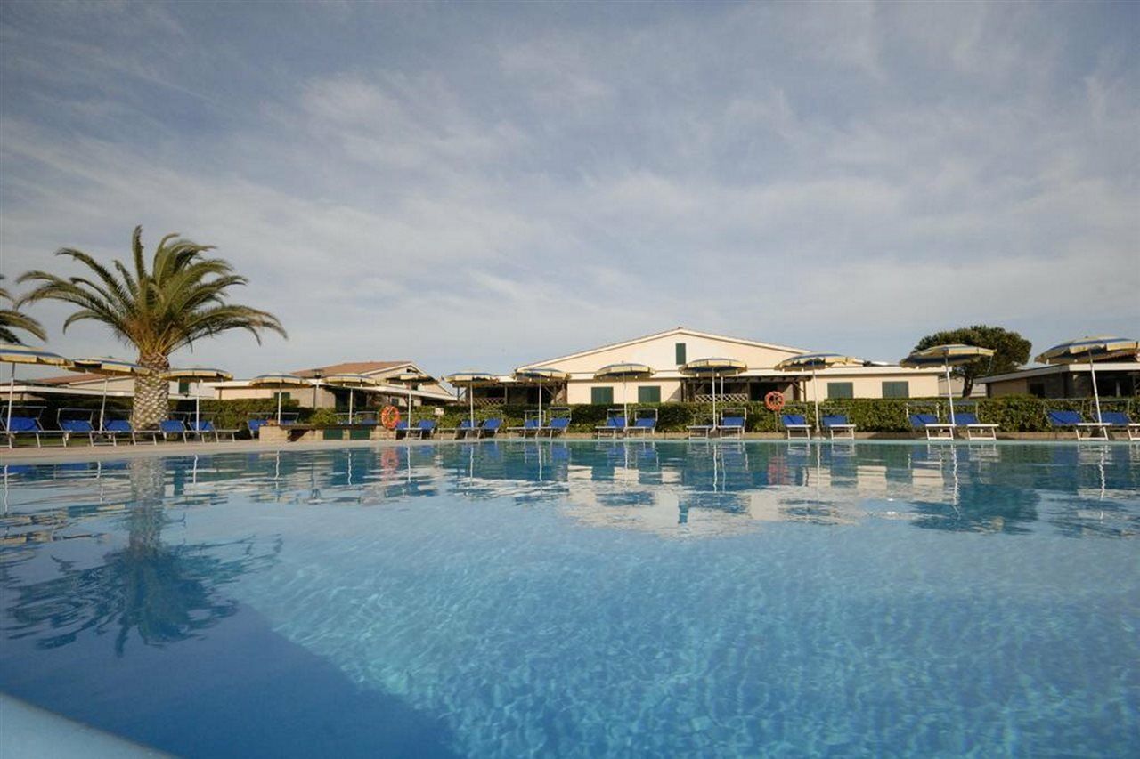 Villaggio Turistico La Cecinella Marina di Cecina Kültér fotó