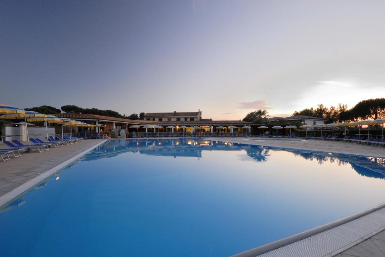 Villaggio Turistico La Cecinella Marina di Cecina Kültér fotó