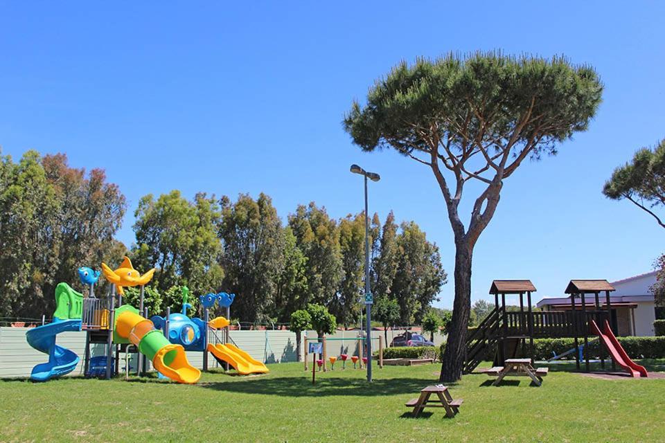 Villaggio Turistico La Cecinella Marina di Cecina Kültér fotó