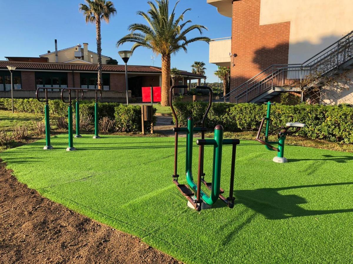 Villaggio Turistico La Cecinella Marina di Cecina Kültér fotó